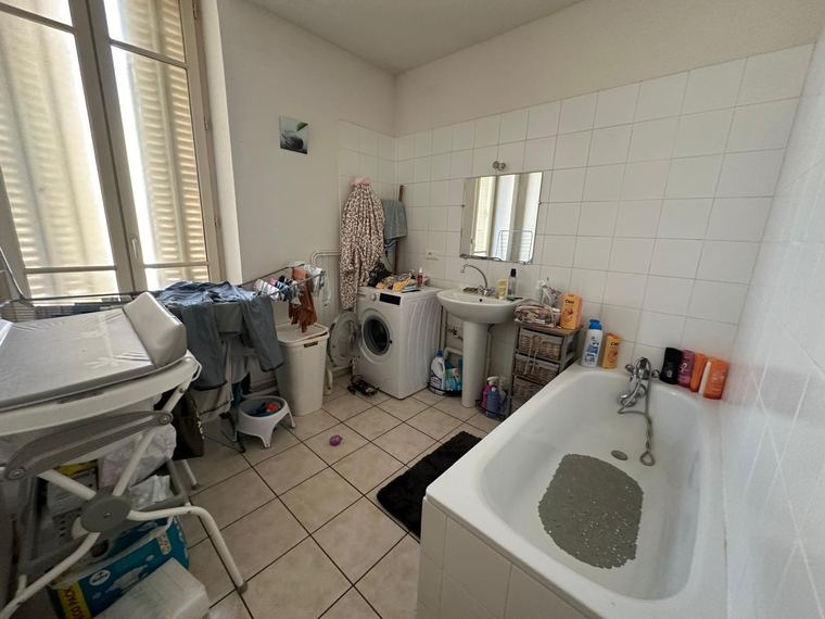 Appartement Roanne 90 M2 - 2ème étage — photo