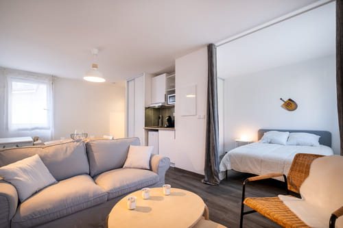 Studio meublé prêt à louer en LMNP dans le centre de Roanne